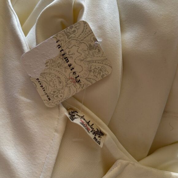 Free People Stars Aligned V Wire Bodysuit NWT - Picture 4 of 4